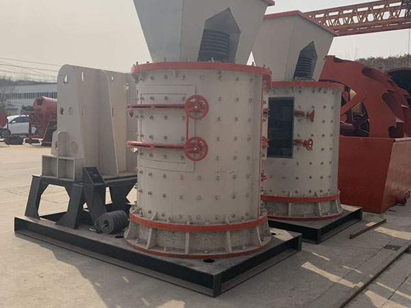 安徽移動碎石機重錘破碎機站多少錢