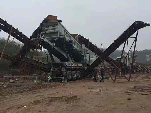 新疆山東移動破碎機價錢