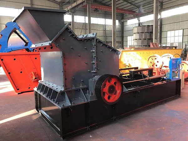 江蘇貴陽移動(dòng)破碎機(jī)器