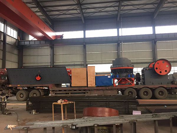 貴州粗碎重錘破碎機(jī)的優(yōu)點(diǎn)