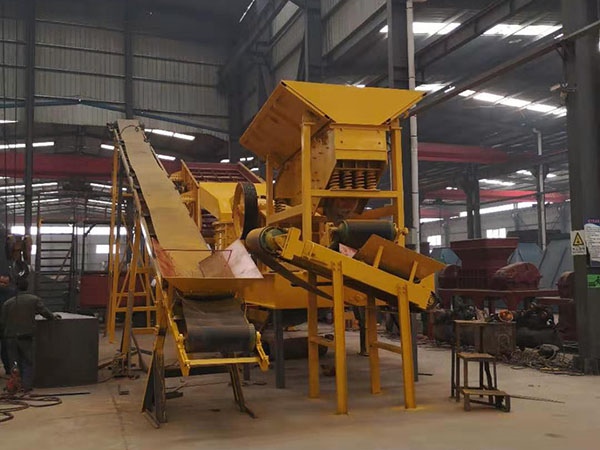 江西怎樣選購移動(dòng)破碎機(jī)建筑垃圾