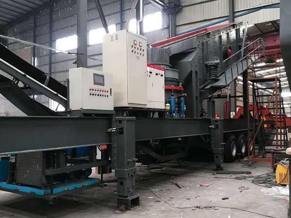 湖南履帶移動(dòng)破碎機(jī)德國