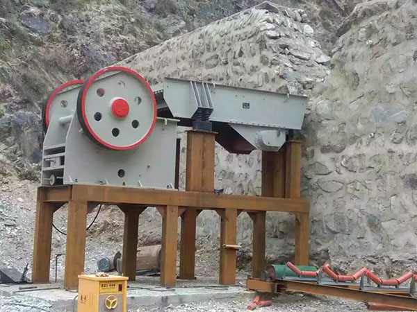 陜西小型可移動(dòng)破碎機(jī)設(shè)備多少錢