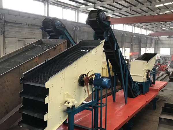 挖機移動式破碎機出租