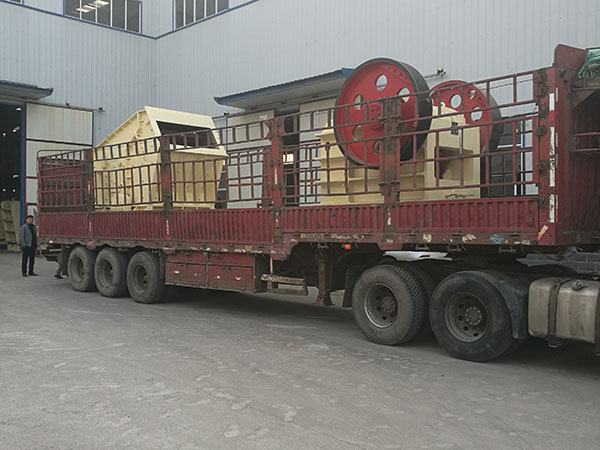 鄂式移動(dòng)式破碎機(jī)售價(jià)
